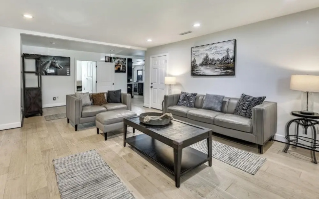 Dog-friendly Duarte Vacation Rental w/ Smart TV!