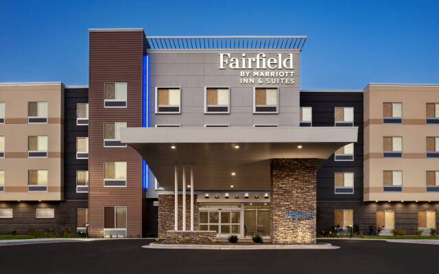 Fairfield Inn & Suites by Marriott Milwaukee West