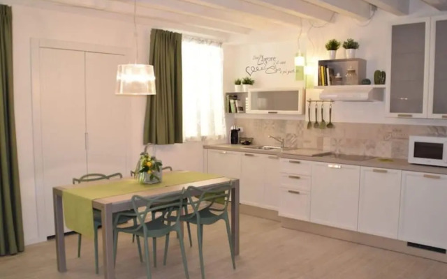 Holiday Apartment Verona White Lodge
