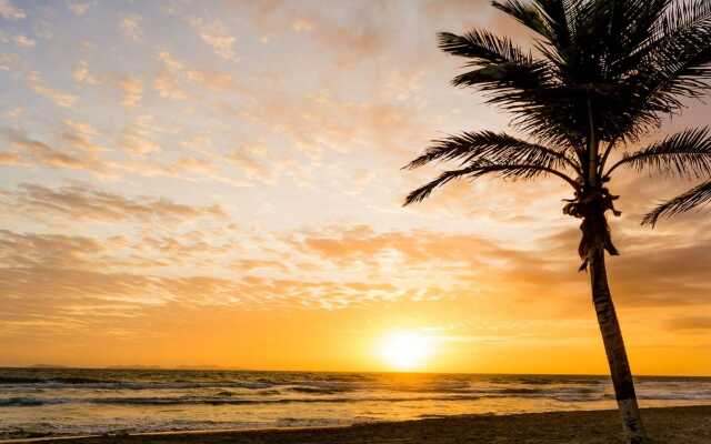 Agua Dorada Beach Hotel by Lidotel