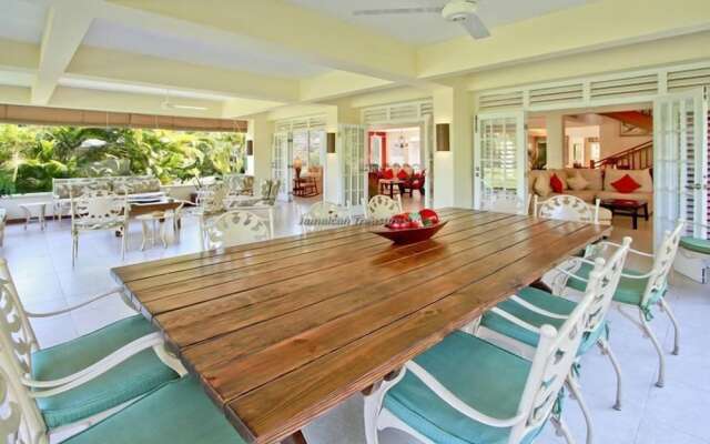 Coral Cove-Discovery Bay 5BR