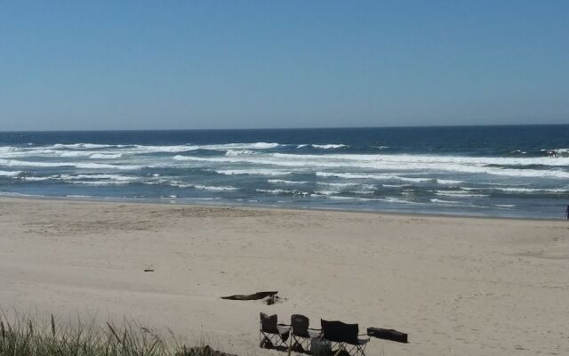 Rockaway Beach Resort