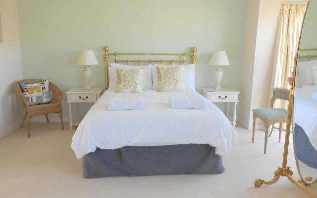 Sunnybank House in North Epsom