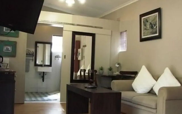 Cottonwood Guesthouse