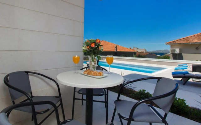 Villa Bareta 2