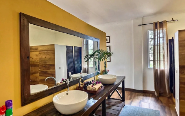 Olerai Lodge