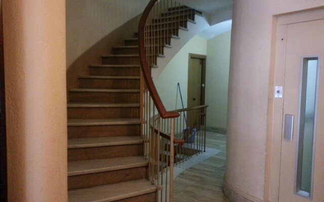 San Marius Muntaner  Hostel