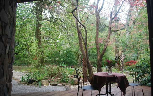 Rocky Creek Art Garden B&B