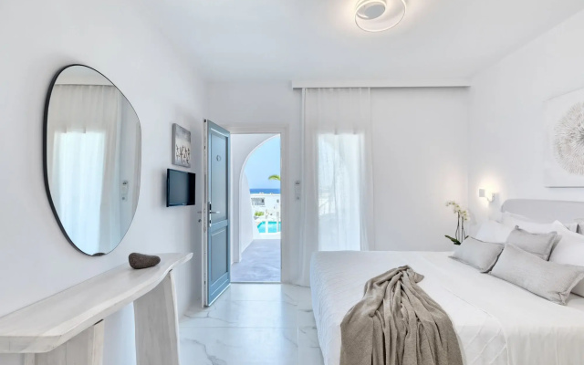 Lilly Residence-All Sea View Suites | Adults Only