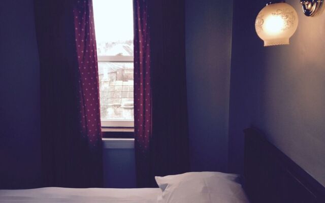 hotelImage