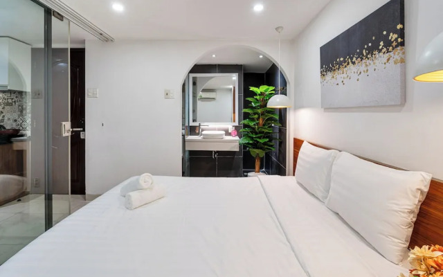 Otis Apartment - 33 Tran Ke Xuong Rooftop View