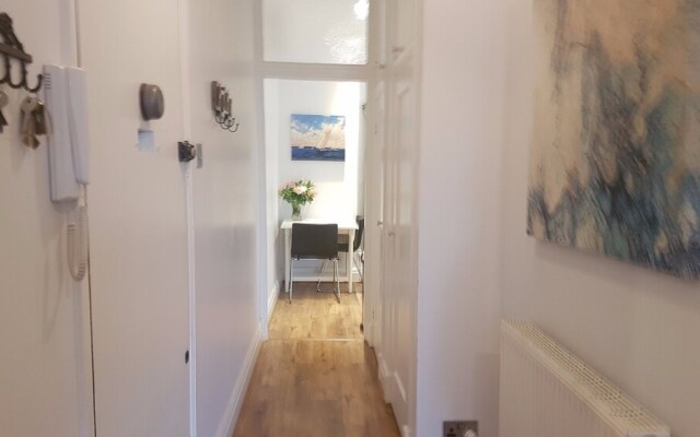 Kilburn Mansion Block Flat