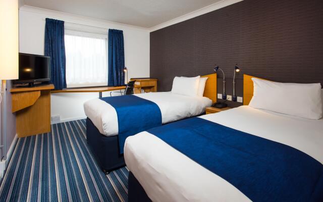 Holiday Inn Express London Wandsworth, an IHG Hotel