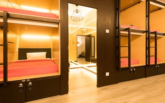 OYO 89809 Sogor Girls Dormitory