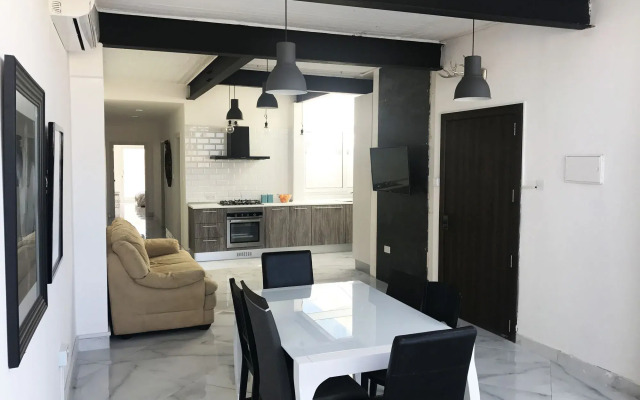 Isola Del Mar Home