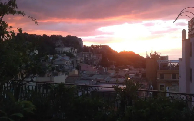 Hostel Taormina's Odyssey B