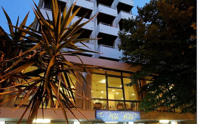 Mon Hotel