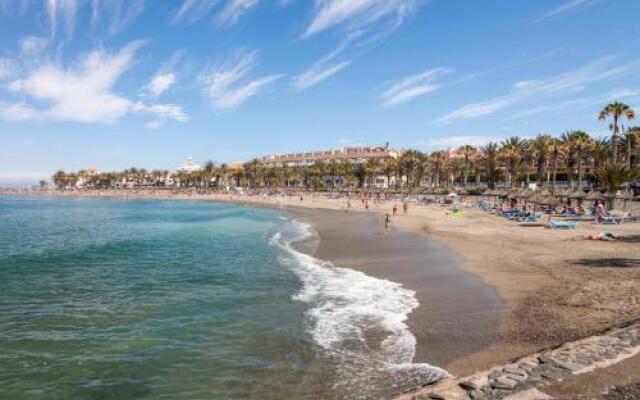 Victoria Court - 1 bed pool & sea view