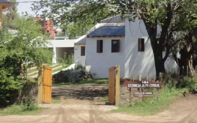 Cabañas Estancia Alpa Corral
