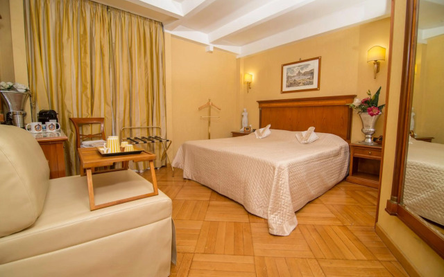 Luxury Rooms H 2000 Roma