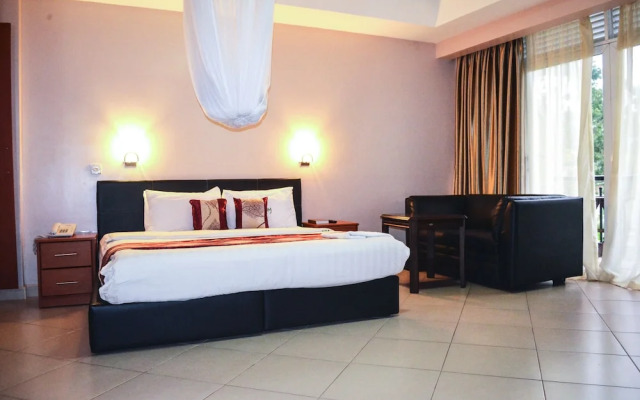 Wash and Wills Hotel