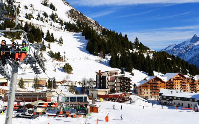 Alluring apartment in Auris en Oisans with balcony