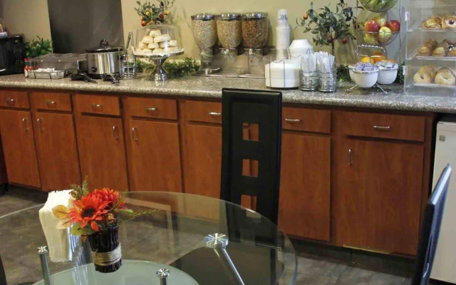 Americas Best Value Inn Monroe