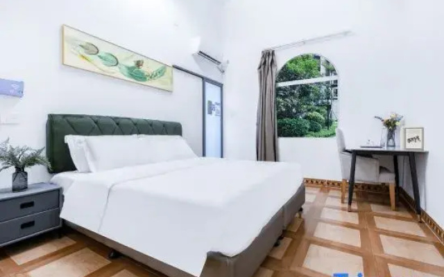 Lanxishe Homestay (Xiamen North Station Store)