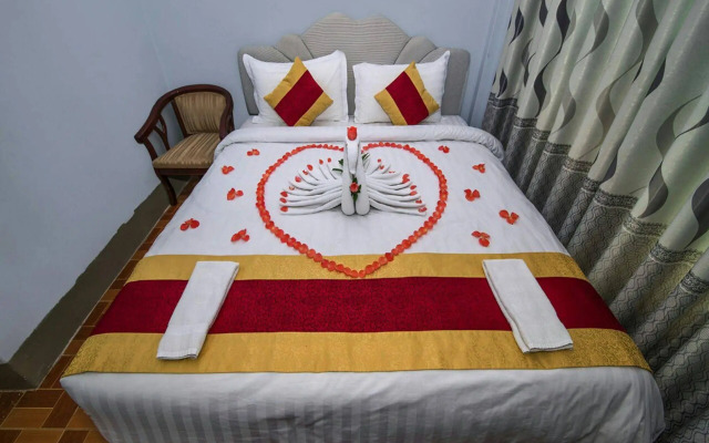 Shwe Hnin Si Hotel