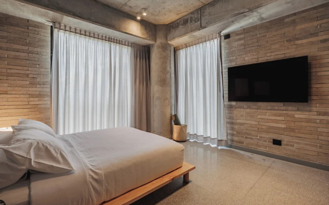 The Somos Loho Hotel