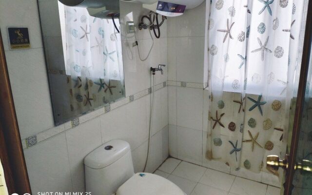 Kunming Harbor Home Hostel