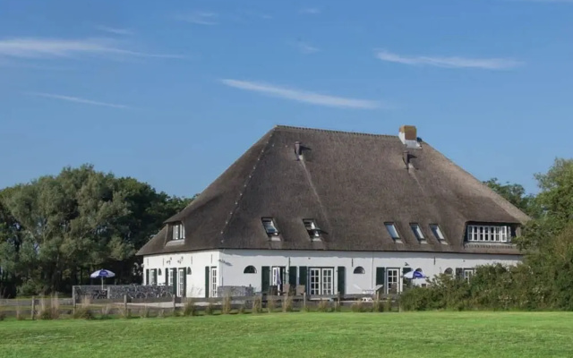 Peaceful Farmhouse in De Cocksdorp near Sea