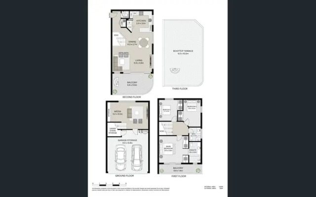 Stylish 4-bed Townhouse With Panoramic Ocean Views