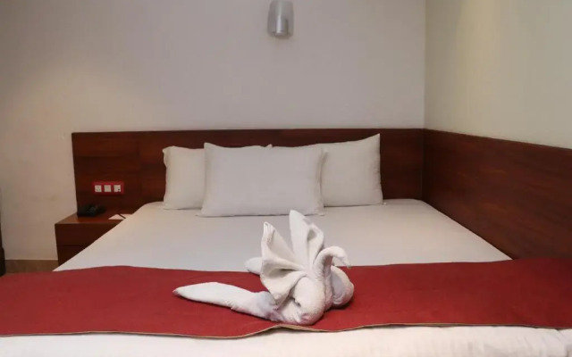 Kings Crown Hotel- Saltlake