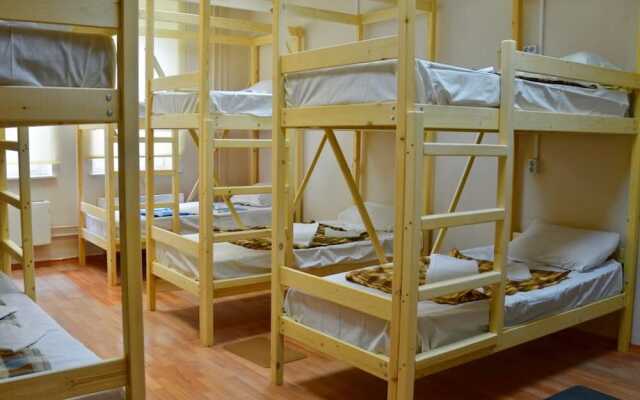 Отель «Лана» — хостел