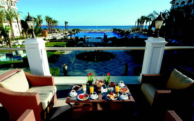 Premier Le Reve Hotel & Spa Sahl Hashesh -Adults Only