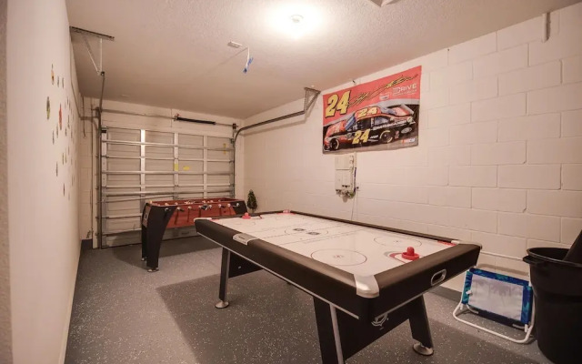 Earlmont Ridge 4 Bedrooms