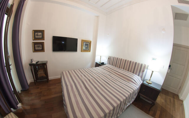 Villa Pera Suite Hotel