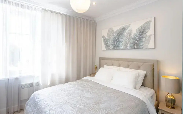 Toompea Castle 2 BR Old Town Apartment