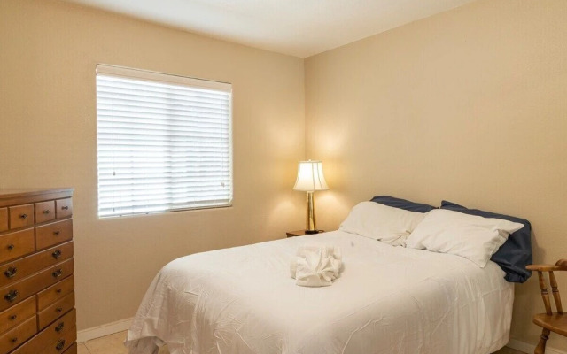 Charming 2-bedroom in East Palo Alto