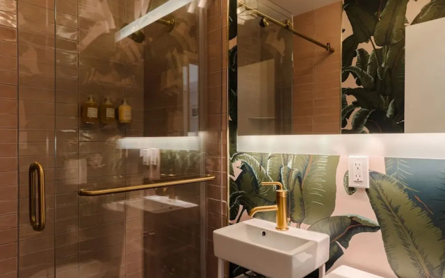 FOUND Hotel Miami Beach