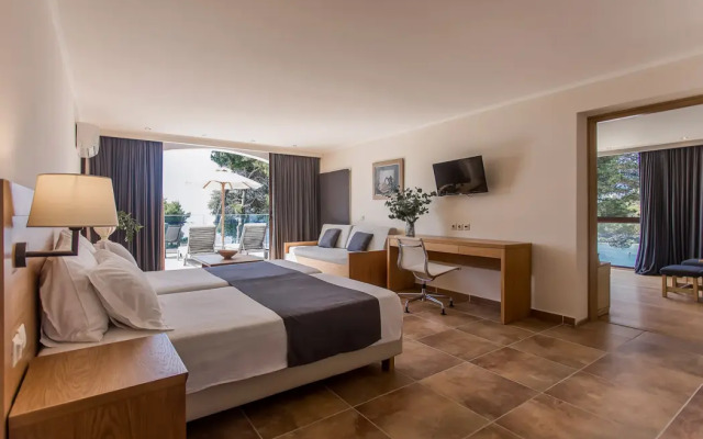 Corfu Holiday Palace Hotel