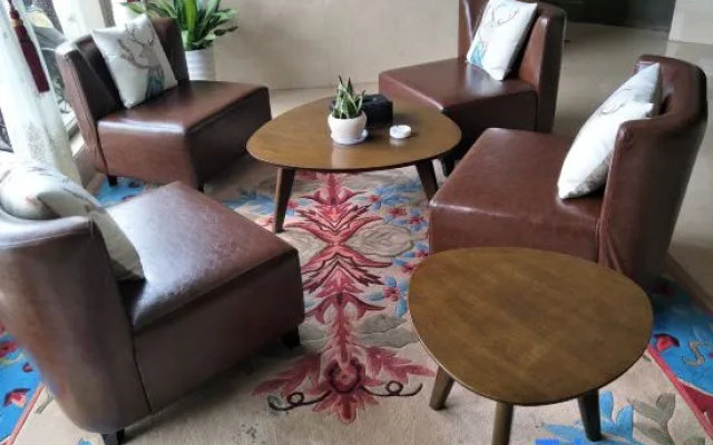 Huzhou Jinhong Hotel