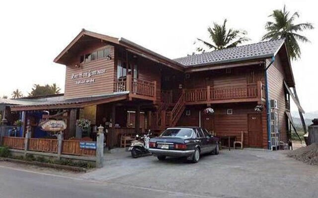 River Bank Resort