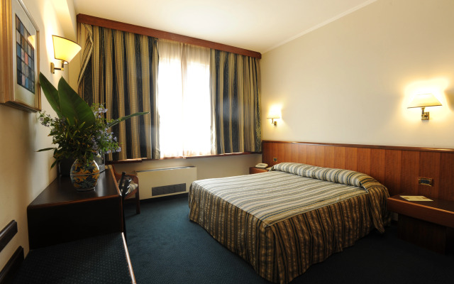 Hotel President