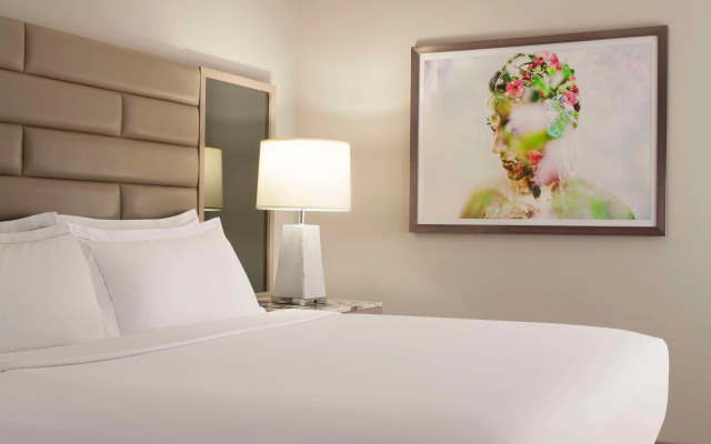 Hilton West Palm Beach