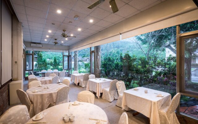 Crystal Hotel