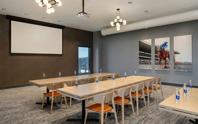 Tempo By Hilton Louisville Downtown Nulu