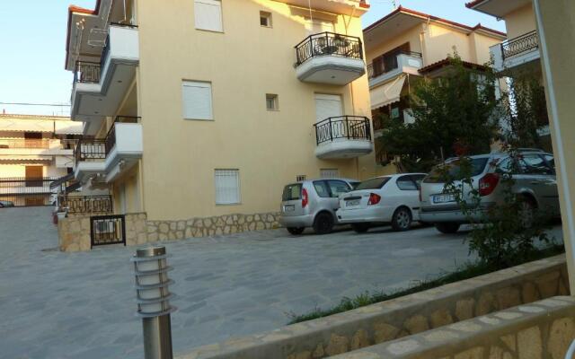 Dimi Apartments