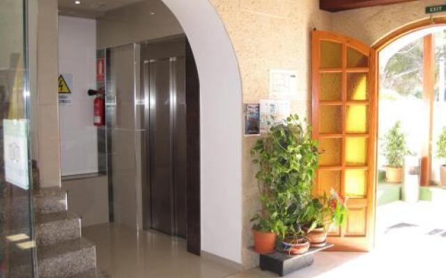 Hostal La Cigüeña